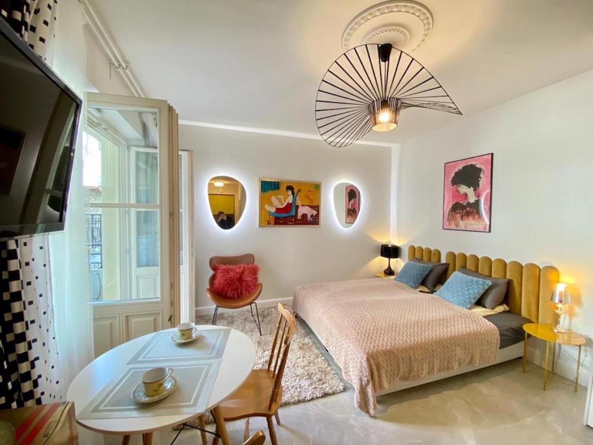 Luxury Panda Apartment In Old Town Krasków Exterior foto